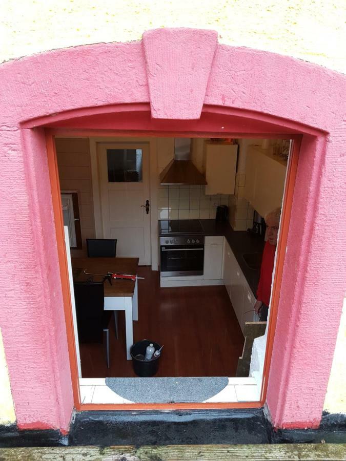 Haus Am Bachgasse - Haus Von 1777 Mit Sauna 摩泽尔河畔的泽尔 外观 照片